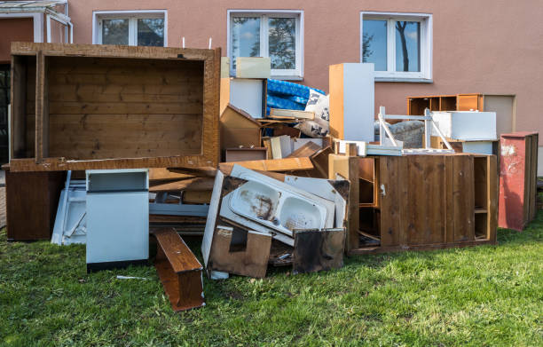 Best Construction Debris Removal  in Roslyn Heights, NY